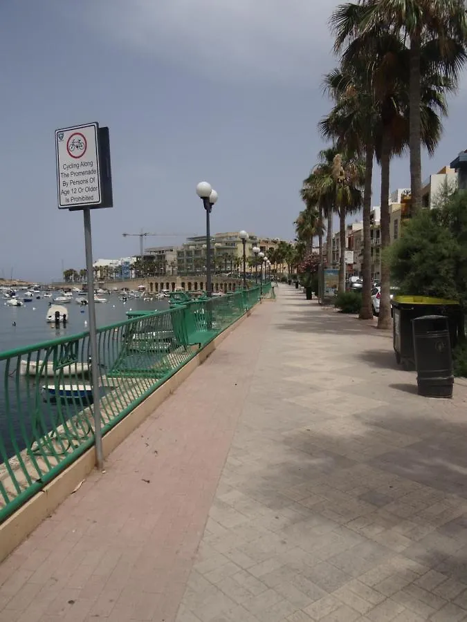 Modern Two Bedroom Sea View Apartment Marsaskala
