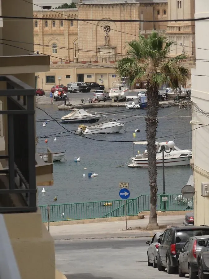 Modern Two Bedroom Sea View Apartment Marsaskala